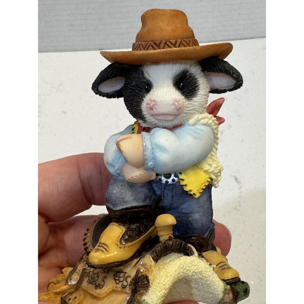 1999 Enesco Marys Moo Moos Cowboy Cow Figurine That Saddles It Your Mine 93MM155